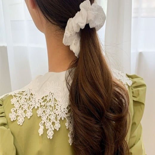 Stylish and Sustainable Korean-designed Bamboo Cotton Scrunchie